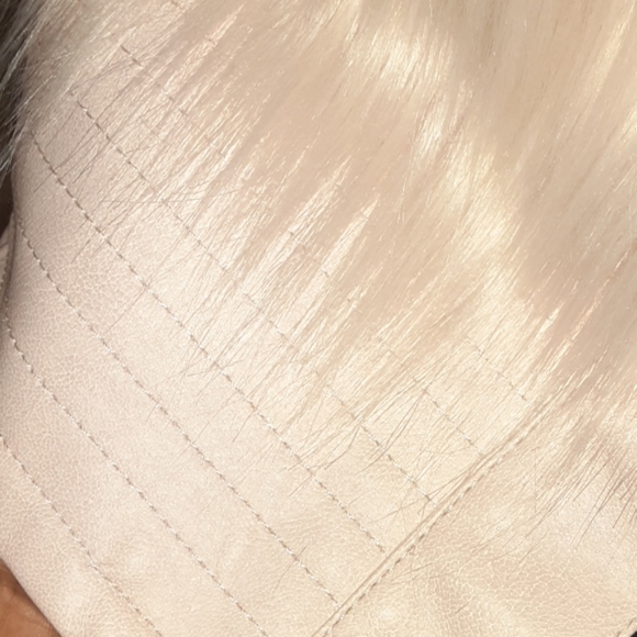 Vest - Picture 3 of 5